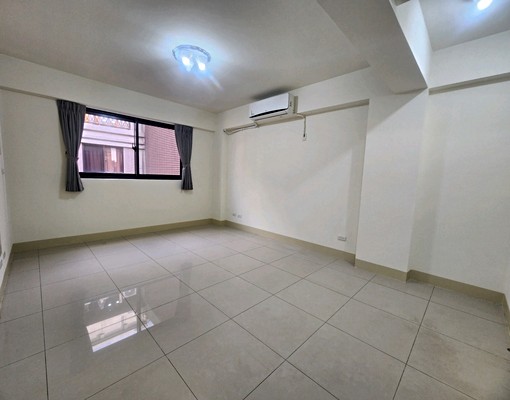 可租補~草漯重劃區.國中小.億客城美透天 - Image 7