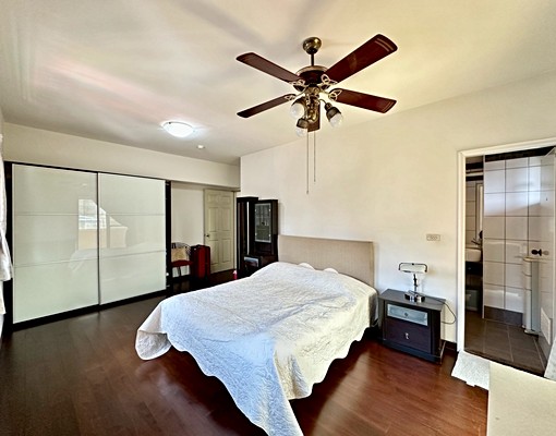 西屯市政府捷運｜3房次頂樓電梯3房＋平車｜可租補 - Image 8