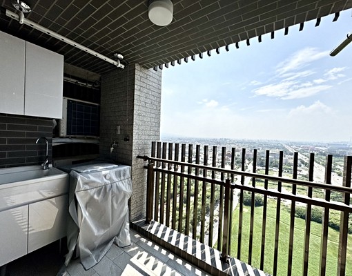 聯悅臻精美裝潢大兩房全配含管含車可租補~ - Image 6