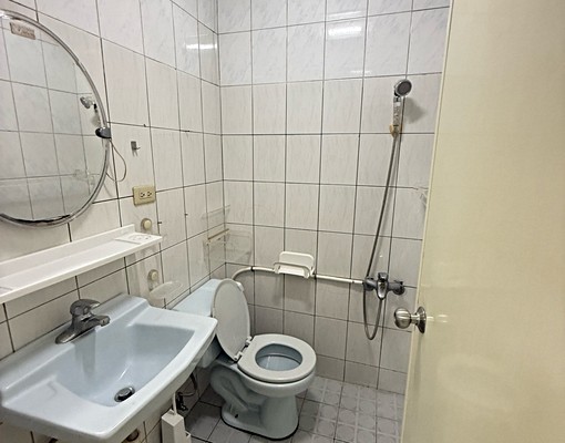 沐光房屋-永康近奇美可租補大3房含管 - Image 9