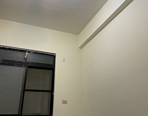 近捷運大面寬公寓1樓,使用坪數近40坪,附近有月租停車場 - Image 5