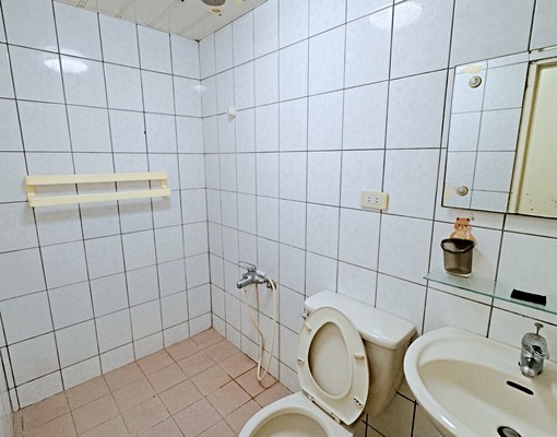 【不搶會後悔】2房2衛浴2陽台，全新粉刷高CP值釋出！ - Image 9