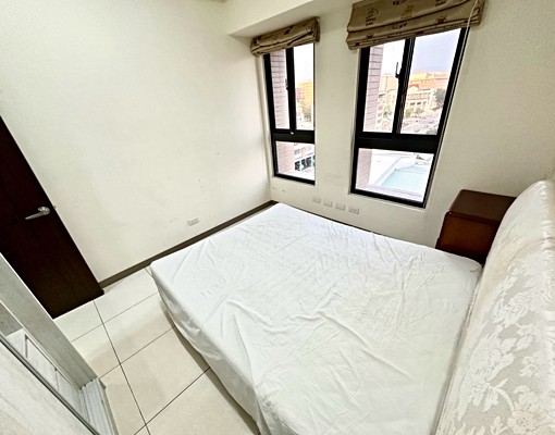 興大大大坪數3房🔥稀有可寵附全配傢俱🔥附平車 - Image 8