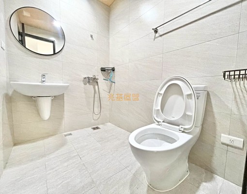 兆基社會住宅🏠燕巢時尚領袖大客廳1房可租補 - Image 8