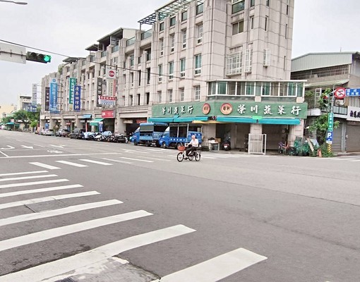 可租補~多功能住商空間 - Image 13