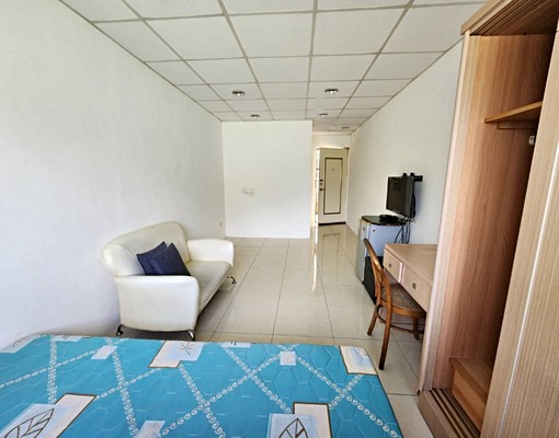 新店區建國路優質套房,生活機能佳,可租補 - Image 1