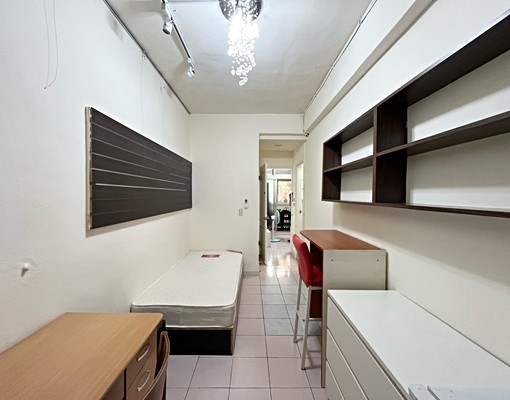 區公所站☀️專屬女性獨立陽台套房☀️租補談低樓層 - Image 3