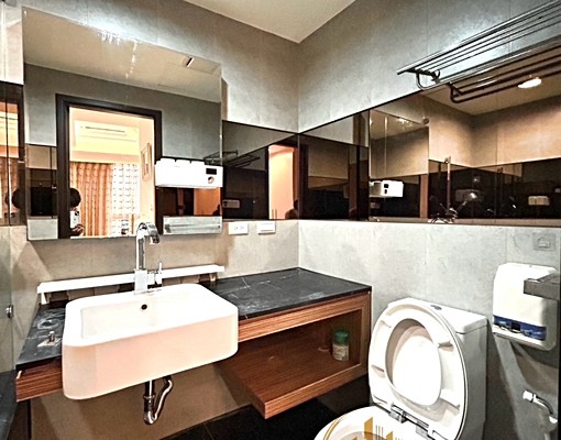 西屯佳茂世界之心✨兩房雙衛浴含車位✨有浴缸 - Image 6