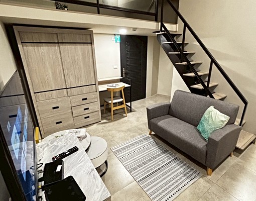 七七嚴選✨近長榮✨可寵物✨樓中樓/極美套房 - Image 5