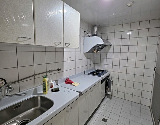 福德商圈超大3房可租補可寵物，全新衛浴、冷氣、流理台!!!! - Image 3