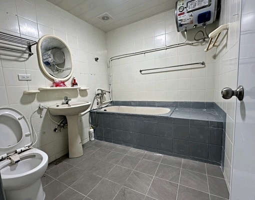 中西區府前路金華大四房平車 - Image 7