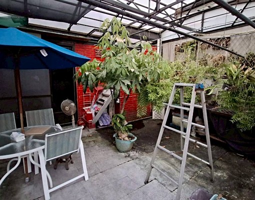 雙捷三重站🌻頂樓絕美花園套房🌻15坪花園魚池 - Image 3