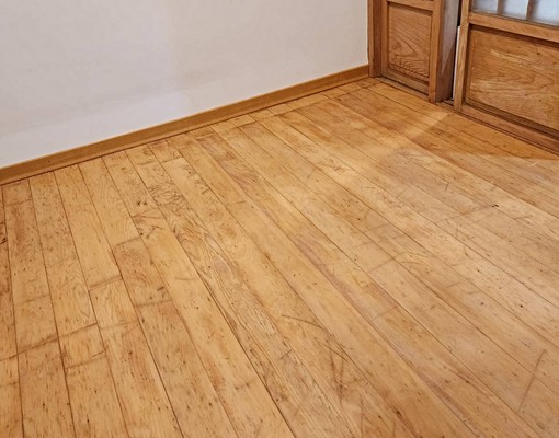 雙捷三重站🌻頂樓絕美花園套房🌻15坪花園魚池 - Image 9