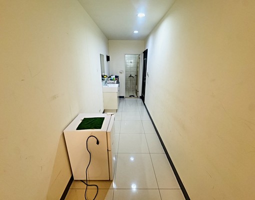 ✔廣福街大套房獨立陽台，含水、網路、全室家具✔️ - Image 3