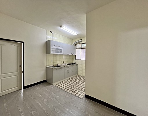 黃金三樓🌟翠華方正大3房🌟邊間前後陽台大空間 - Image 9