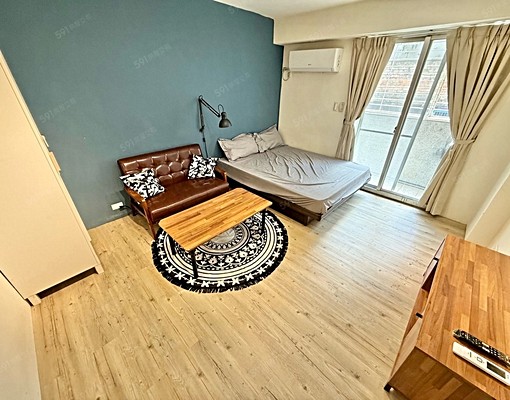 ⭐木質地板⭐陽台獨洗⭐絕美採光⭐僅此一間 - Image 1