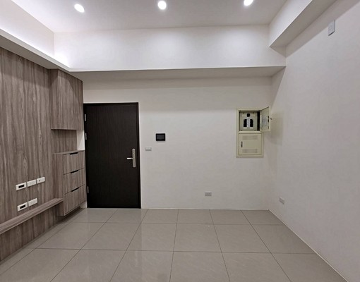 國門巨星全新裝潢景觀一房/可租補/可寵 - Image 1