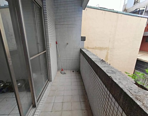 🍎社會住宅🍎🌟花旗山莊超優質大坪數透天厝屋況佳🌟 - Image 9