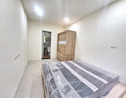 近近明德路。可貓电梯新住宅1房1廳大陽台可煮食。代收垃圾 - Image 5