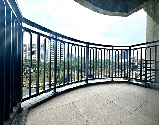 文山特區正面綠植景觀三房平面車位 - Image 3