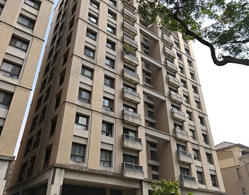 A薇格建功國小家具電齊全可休旅車位/可租補免仲介/大晟房屋 - Image 14