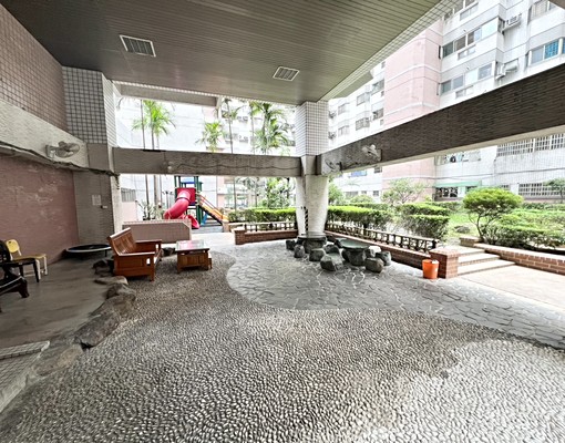 E南區高工商圈電梯三房👍可寵物🉑租補入戶籍💖大晟房屋 - Image 1