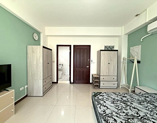 可租補！青年路新樓醫院旁大套房 - Image 9