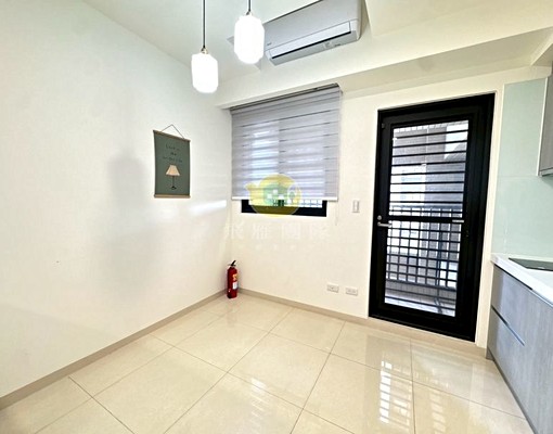 (專租)安平市政阿曼兩房車位~可寵含管附家具 - Image 4