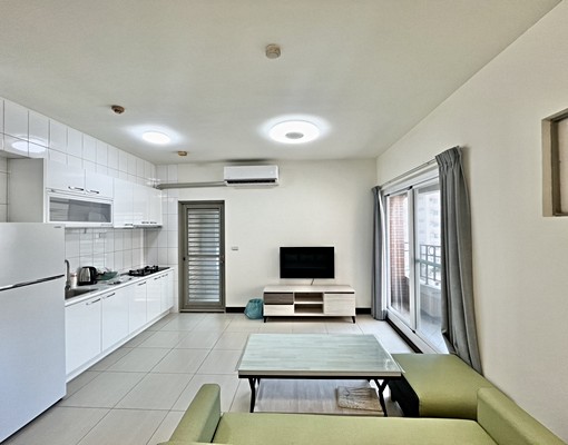 近左營高鐵新光三越溫馨採光兩房左營高鐵大樓 - Image 2