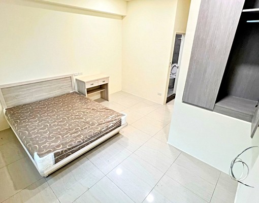 浮洲火車站［秒殺套房］全新裝修.可停機車.陽台.獨洗 - Image 3