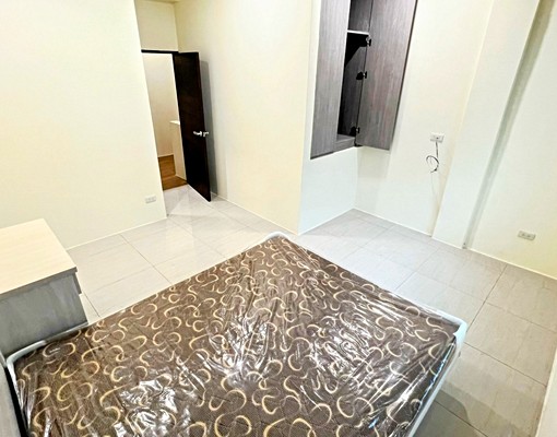 浮洲火車站［秒殺套房］全新裝修.可停機車.陽台.獨洗 - Image 4