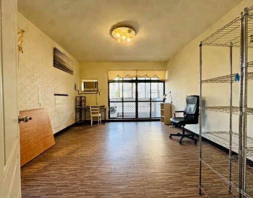 內新市場旁大地坪邊間透天 - Image 6