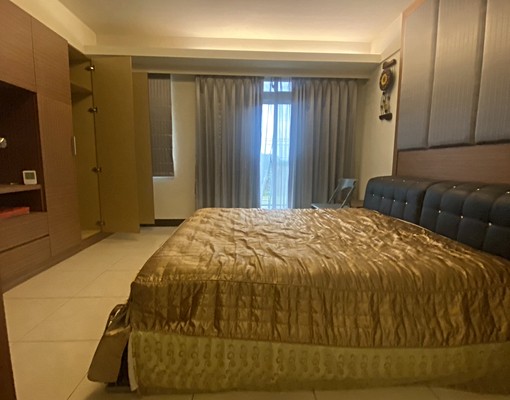 新富路漂亮別墅出租~可當住辦也可當店面~門口可停車 - Image 3