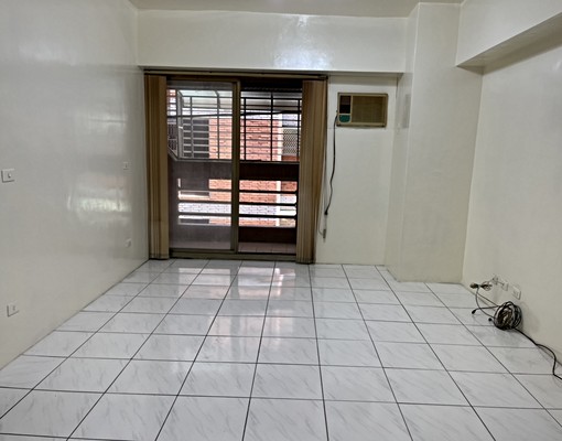 近上楓國小/可租補兩房 - Image 11