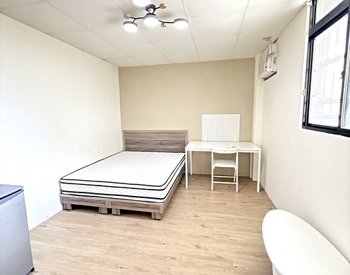 ⭐️板橋站走路5分鐘⭐️大空間採光套房⭐️傢俱全⭐️限女性⭐ - Image 9