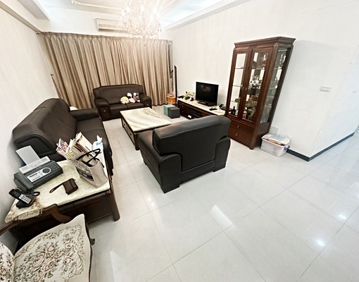 近捷運頂埔【電梯3房2衛】可補助★車位洽★家具齊 - Image 1