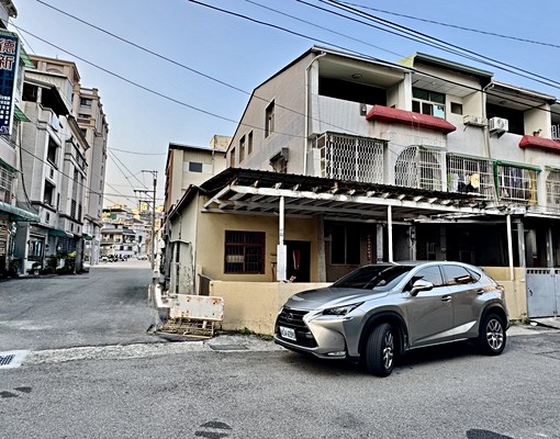 育德路角間大地坪透天 - Image 3