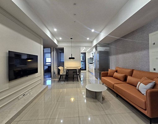 高雄新驛站匯視界質感裝潢傢俱齊全四房平車 - Image 1