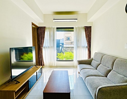 租~高鐵/華夏商圈捷運到站到家文學苑三房平車 - Image 1