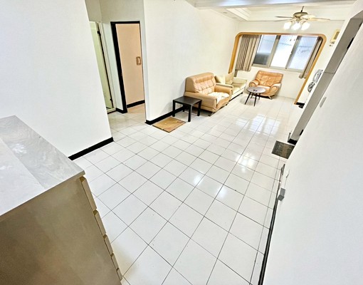 眼淚記得你🌟審計旁超美三房🌟可寵🌟可雙租補🌟家具電全 - Image 1