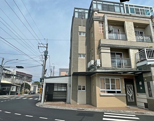 安定戶政車墅整棟車庫透天好停車近南科交流道 - Image 1