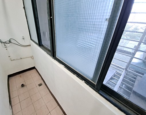 民權西路/雙連站約1分.大窗採光 - Image 4
