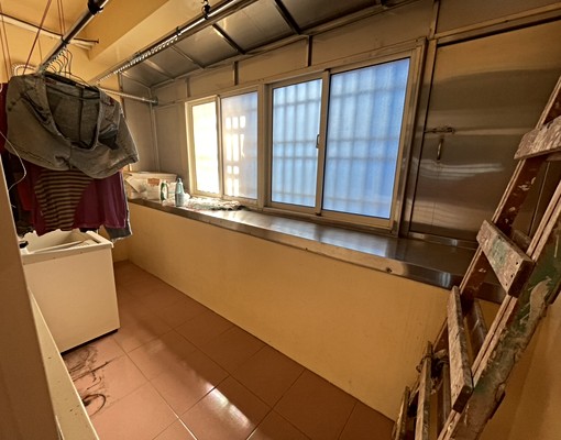 苗栗市網球場大透天補習班安親班辦公室 - Image 9