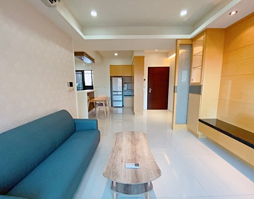 自強南路旁景觀~三面採光~附平面大車位~ - Image 1