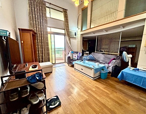 ✅可寵/可租補✅免服務費🔶菓嶺山莊樓中樓四房車🔶五泰阿昌 - Image 1