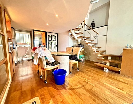 ✅可寵/可租補✅免服務費🔶菓嶺山莊樓中樓四房車🔶五泰阿昌 - Image 2