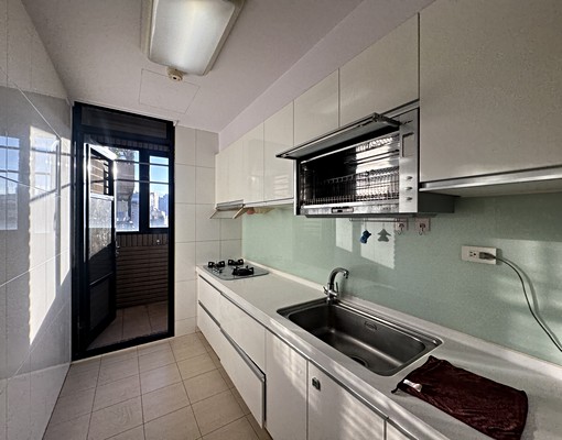 【杰速找房】三房雙車位才三萬多還全配家具 - Image 8