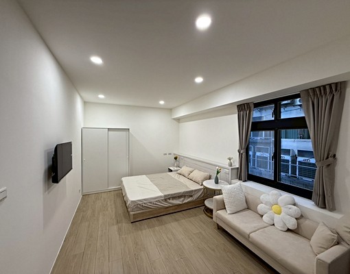 🔥捷運忠孝復興走路約2分🔥可報稅❤全新裝潢電梯套房 - Image 1