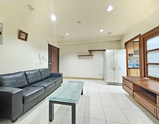 免仲介費可租補巴黎富邑全配二房可另租車位住商阿豪 - Image 2