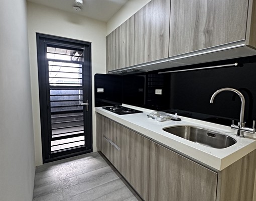 鄰近喜來登酒店民航局/全新3房2衛含車管/可寵補助戶籍 - Image 2